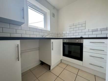 High Street, Marton, Image 3