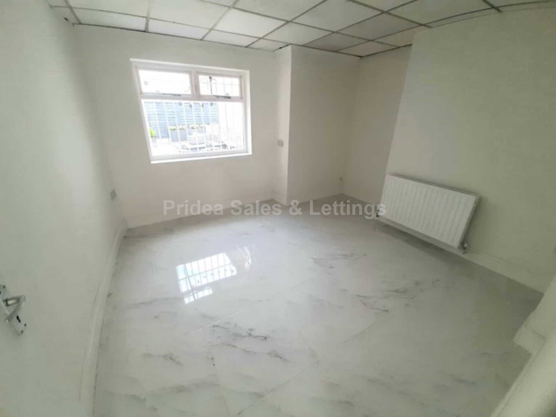 Newland, Lincoln, Image 5