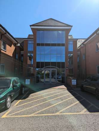 2 Bedroom Apartment, St Catherine`s Mews, Lincoln, LN5 8JT