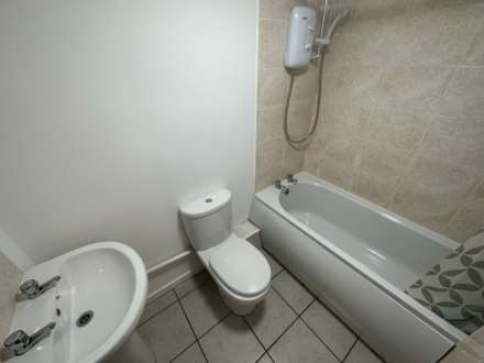 Naam Place, Lincoln, Image 7