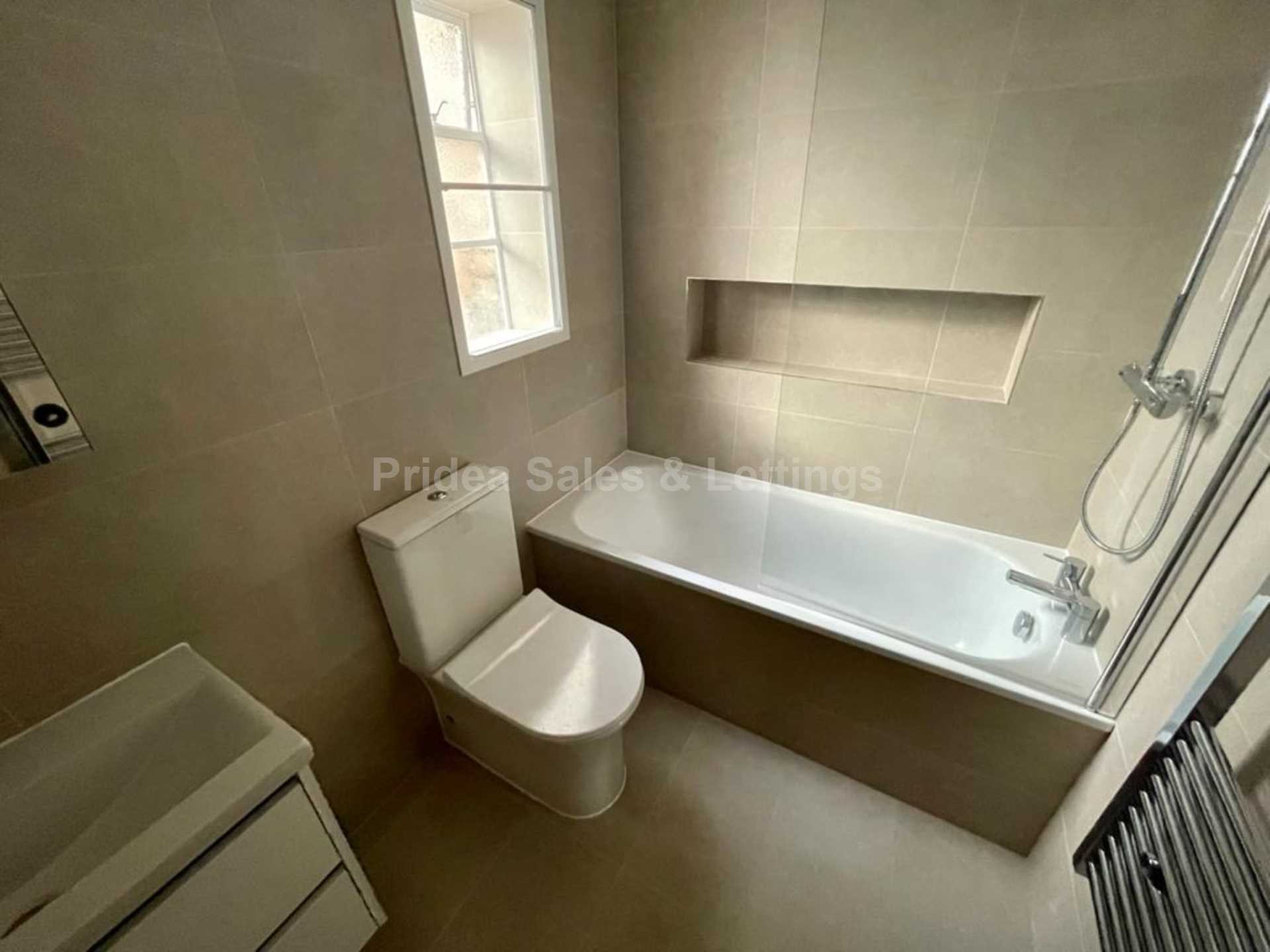 High Street, Lincoln, Image 5