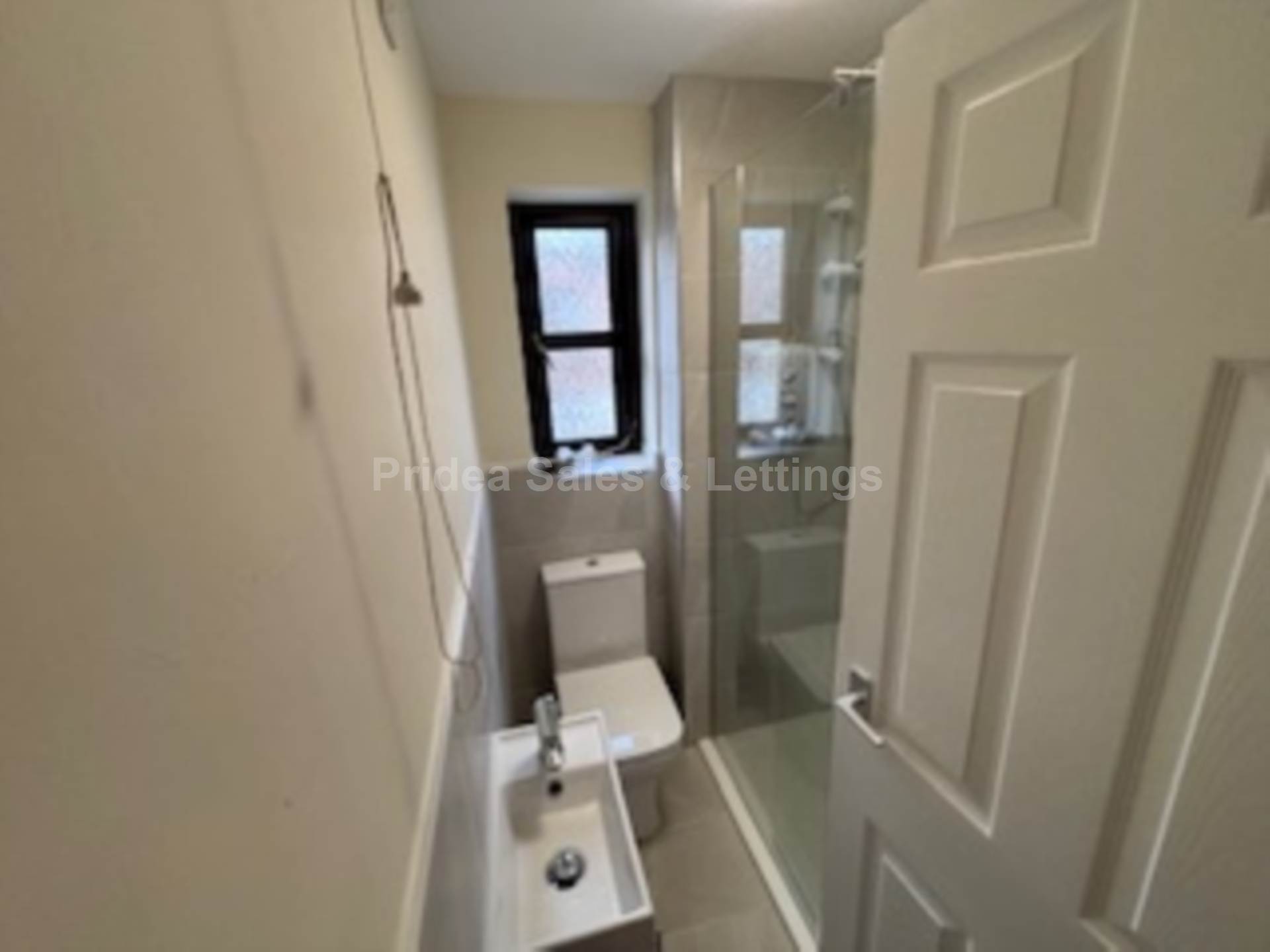 Rosemary Court, Lincoln, Image 9