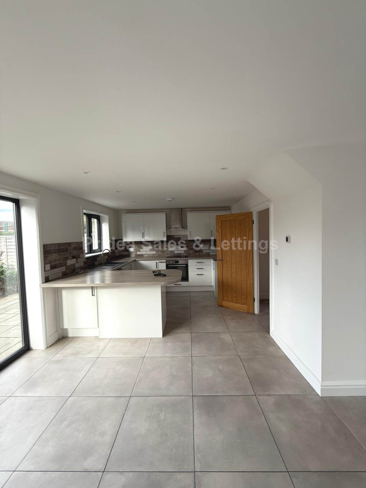 Heapham Road, Gainsborough, Image 20