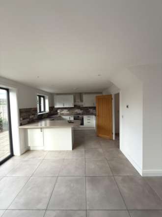 Heapham Road, Gainsborough, Image 20