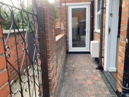 Sherbrooke Street, Lincoln, Image 10