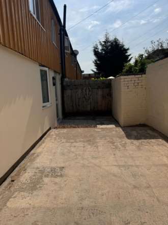 More Street, Lincoln, Image 7