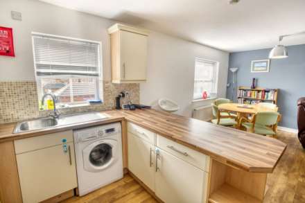 Sorrel Road, Lincoln, Image 4