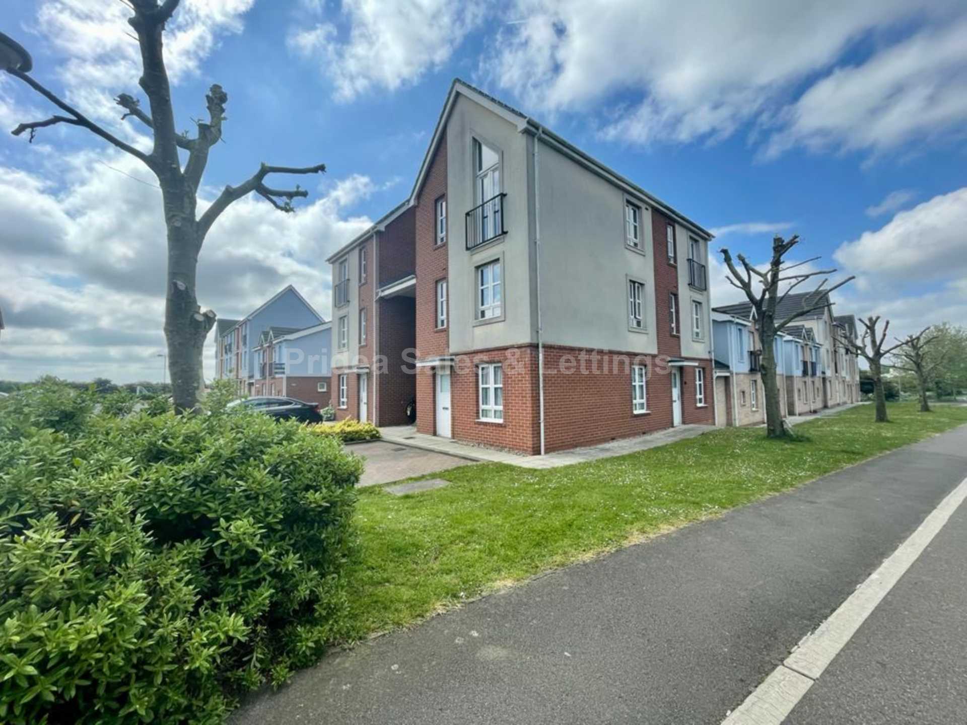 Pitcairn Avenue, Lincoln, Image 1
