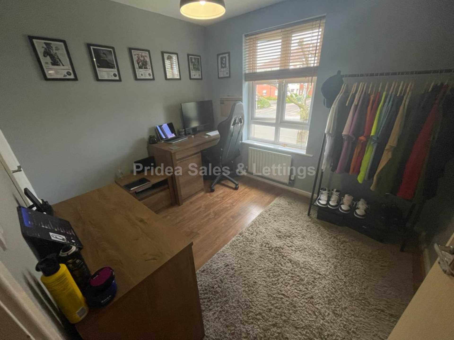 Pitcairn Avenue, Lincoln, Image 12