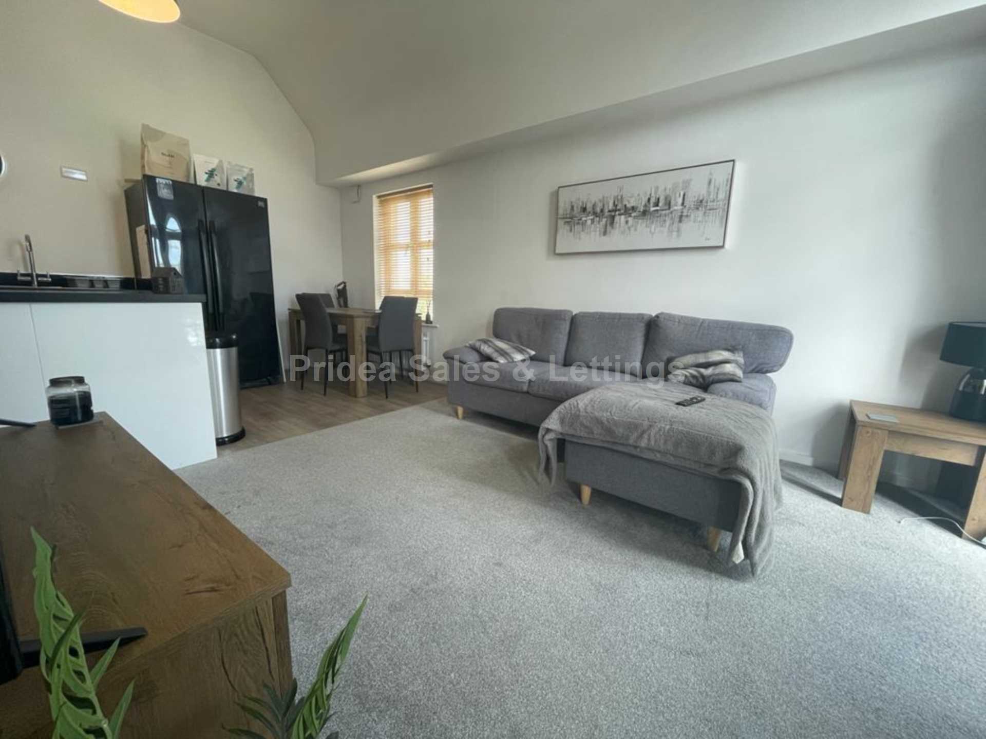 Pitcairn Avenue, Lincoln, Image 6