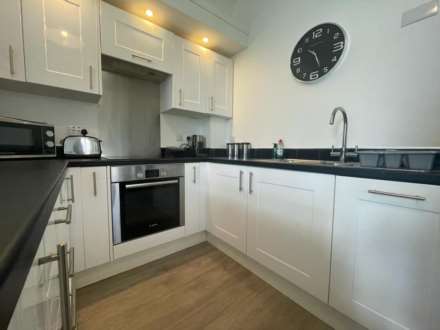 Pitcairn Avenue, Lincoln, Image 2
