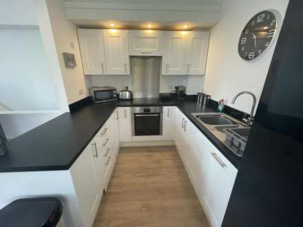 Pitcairn Avenue, Lincoln, Image 3