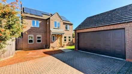 Lancaster Court, Welton