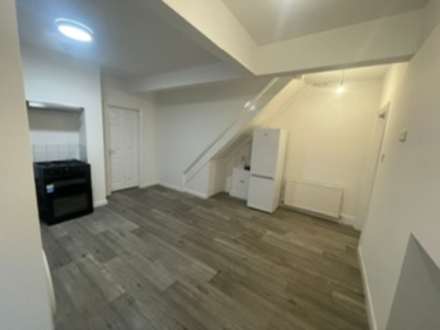 Newcombe Road, Southampton, Image 5