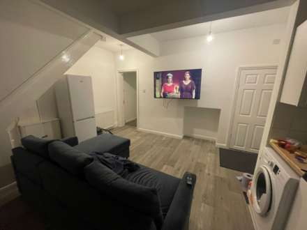 Newcombe Road, Southampton, Image 3