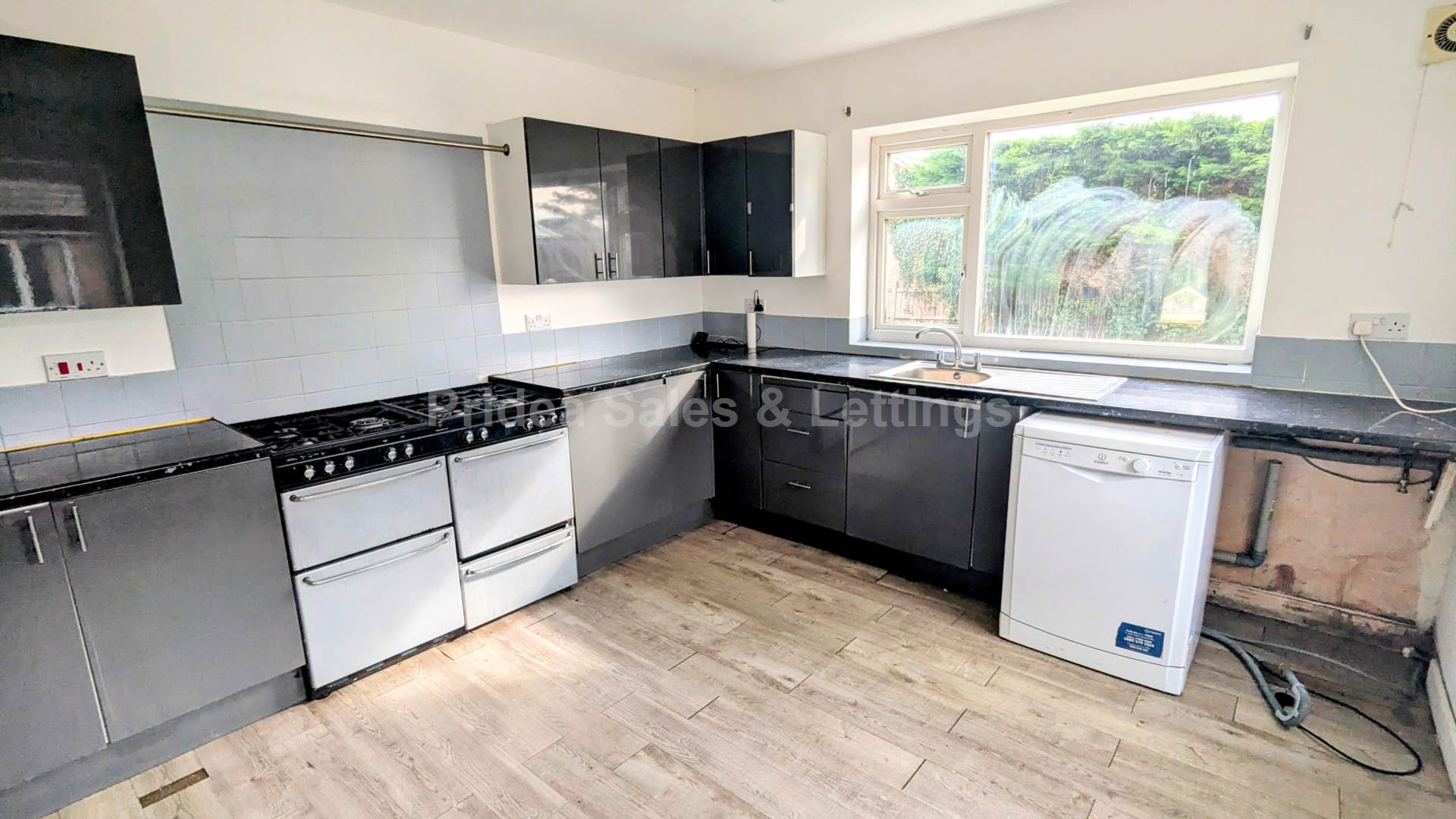 Manor Road, Saxilby, Image 21