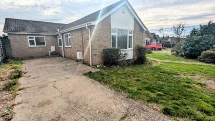 Manor Road, Saxilby, Image 2