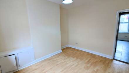 Cross Street, Lincoln, Image 3