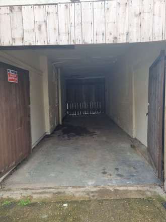 Moore Street, Lincoln, Image 12