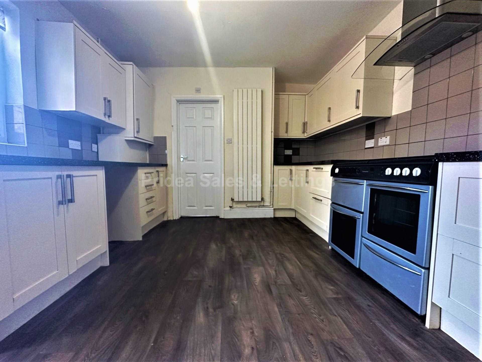 Dixon St, Lincoln, Image 2