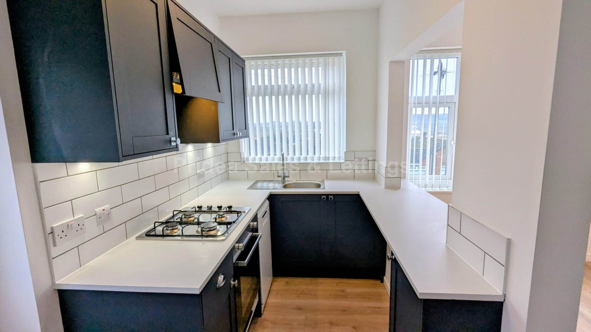 Lincoln LN2, Image 9