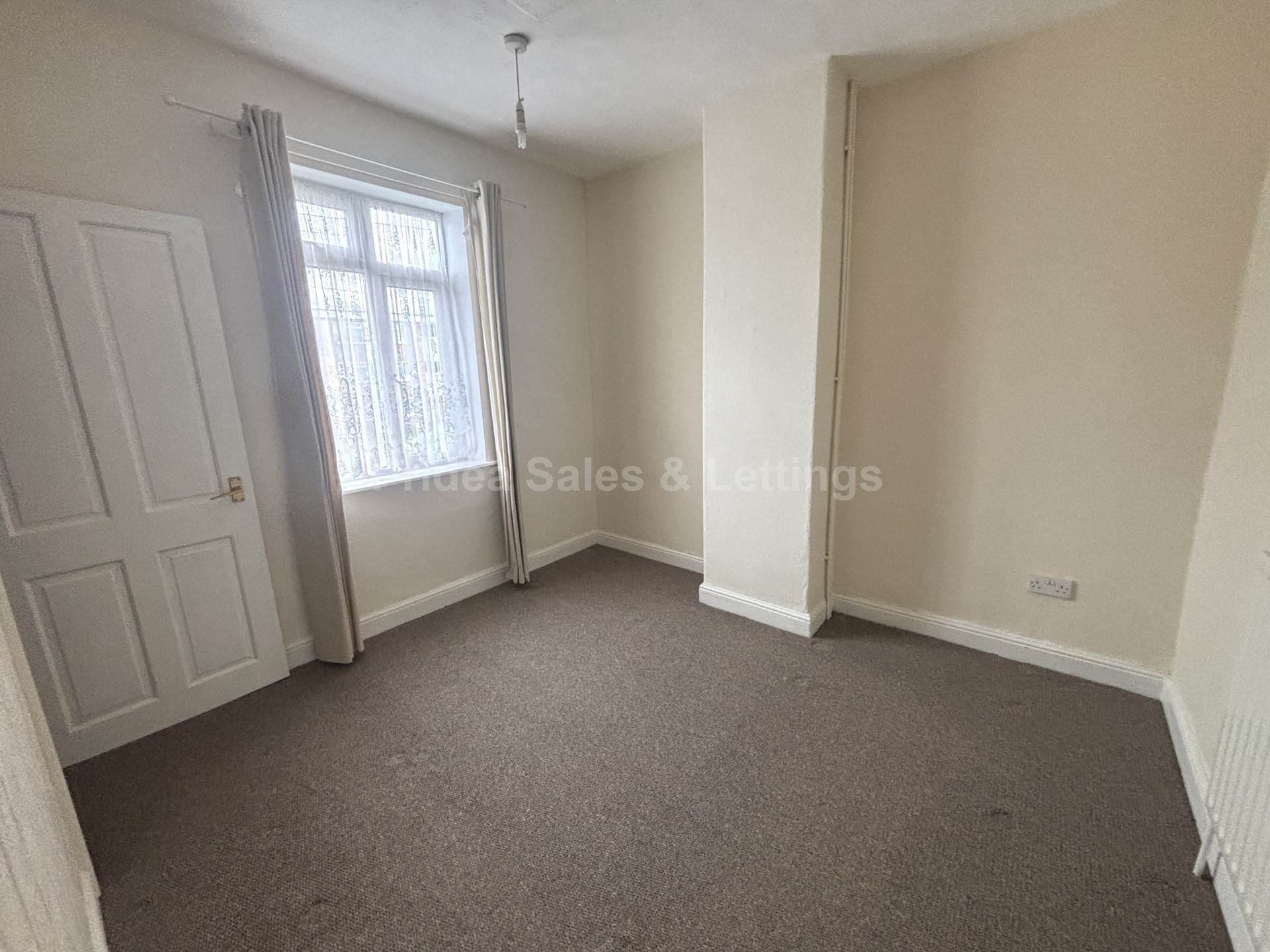 Linden Terrace, Gainsborough, Image 3