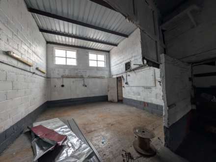 Garage, Pillard House Lane, Gainsborough, Image 8