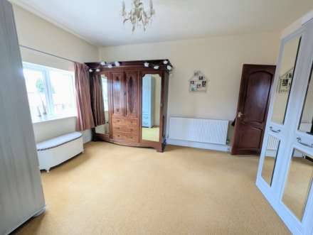 High Street, Scotter, Image 13