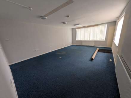 Bentley Drive, Bracebridge Heath, Image 3