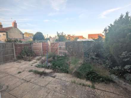 Butters Corner, Lincoln, Image 10