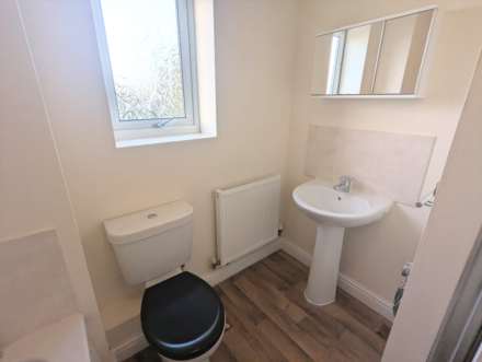 Butters Corner, Lincoln, Image 8