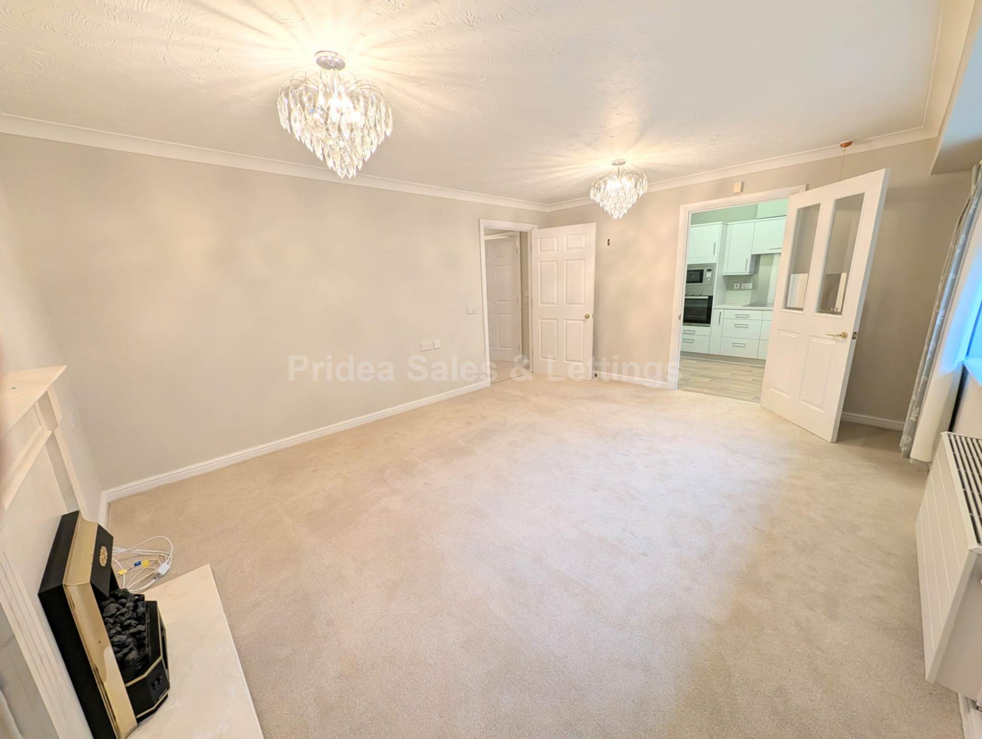 Minster Court, Bracebridge Heath, Image 12