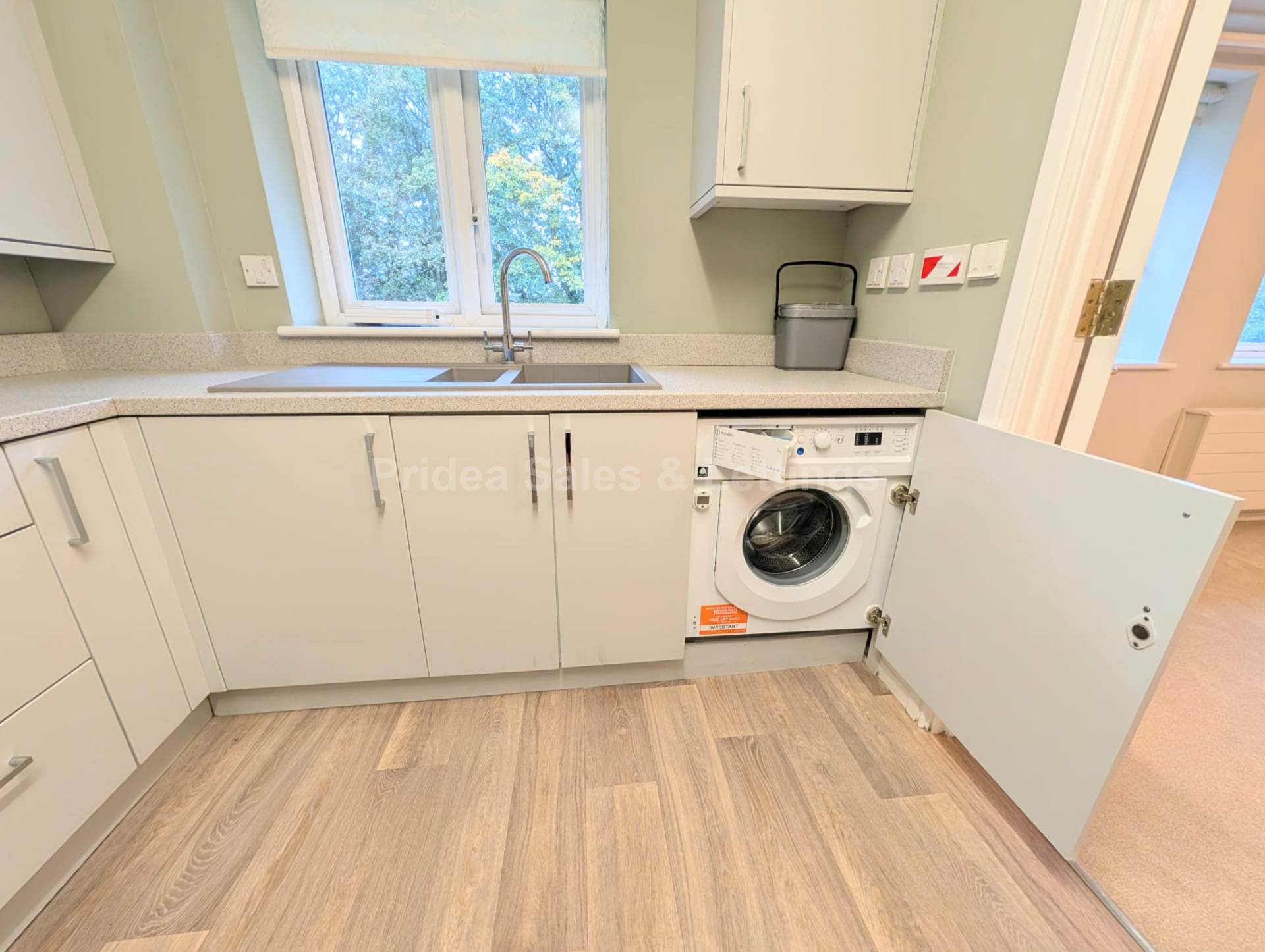 Minster Court, Bracebridge Heath, Image 15