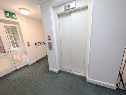 Minster Court, Bracebridge Heath, Image 19