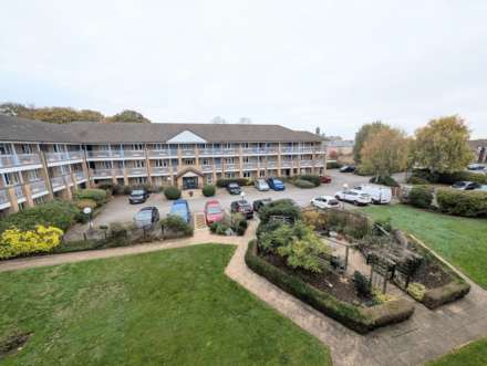 Minster Court, Bracebridge Heath, Image 23