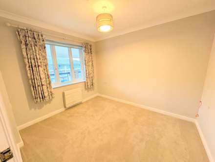 Minster Court, Bracebridge Heath, Image 6