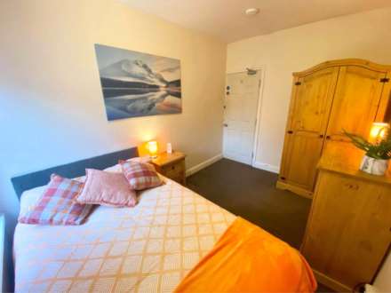 Room 2, Vernon Street, Lincoln, LN5 7QT, Image 3