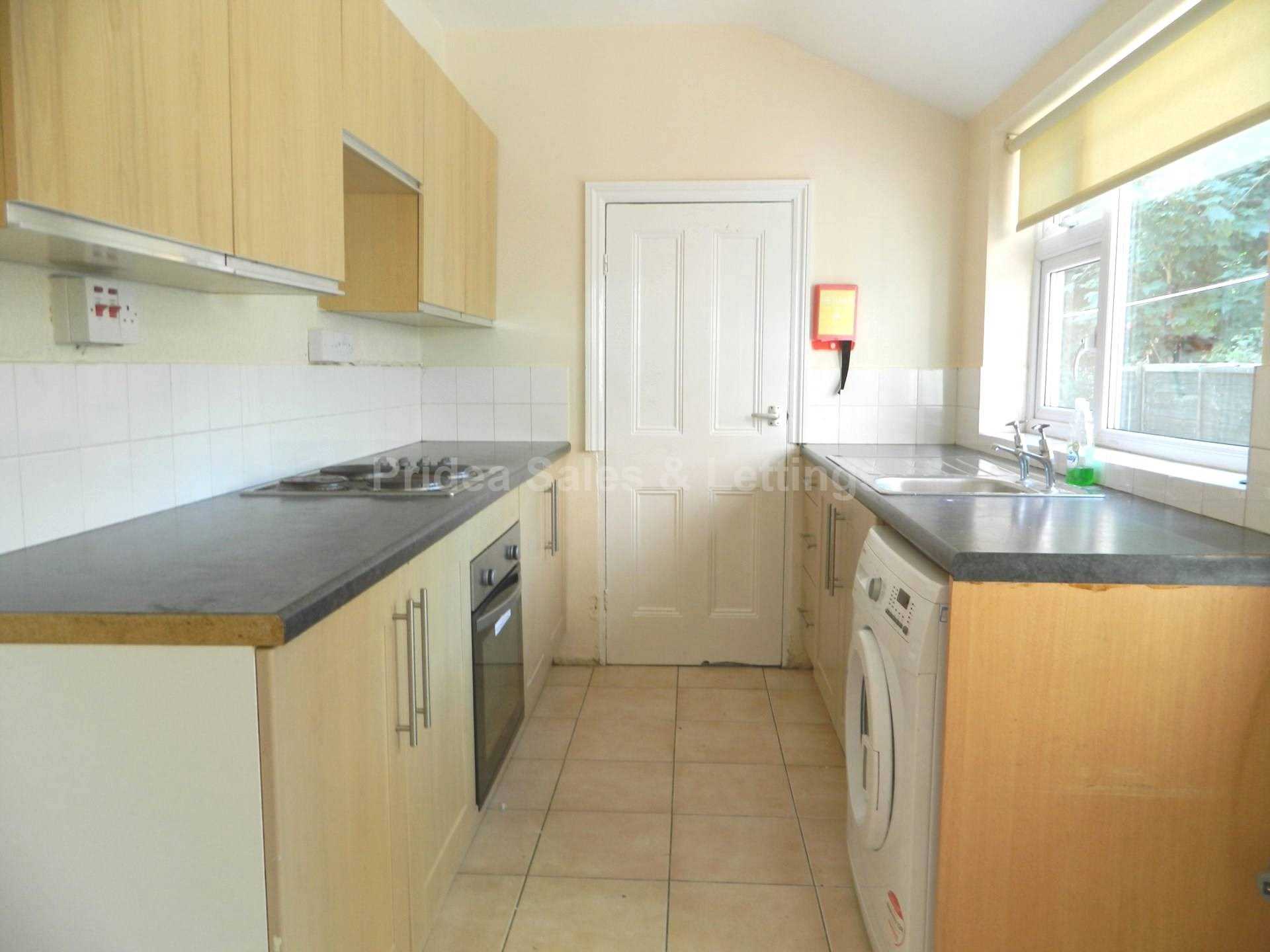 Room 5, Vernon Street, Lincoln, LN5 7QT, Image 4