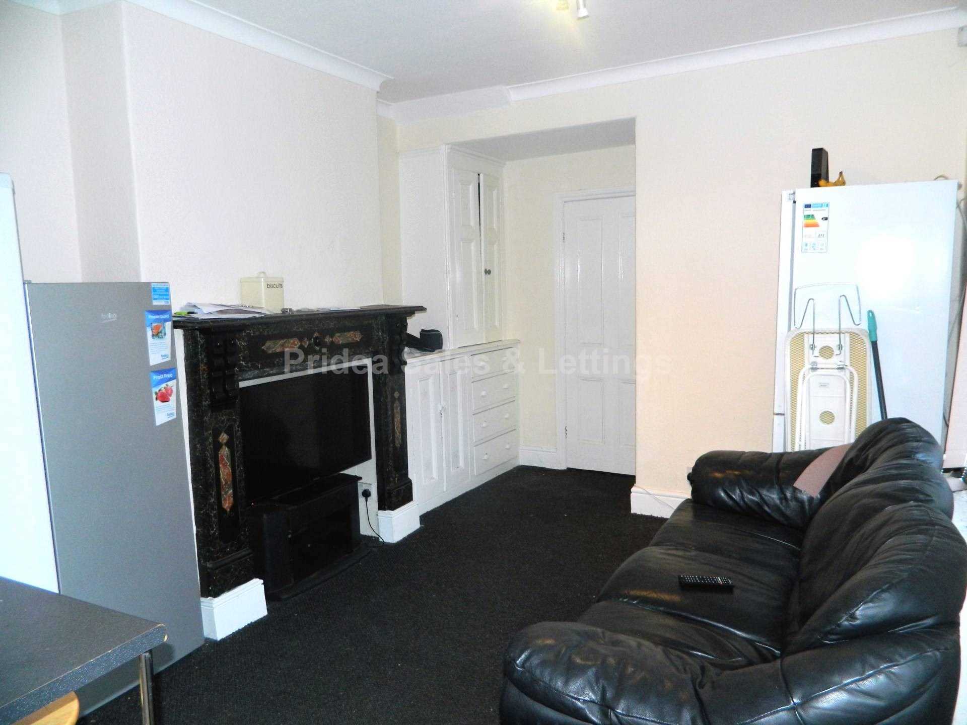 Ensuite Double Room, South Park, Image 11