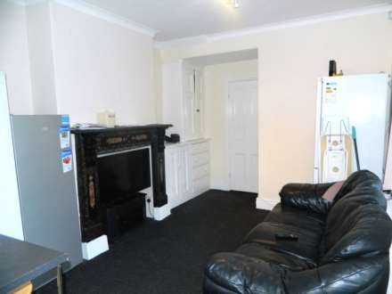 Ensuite Double Room, South Park, Image 11