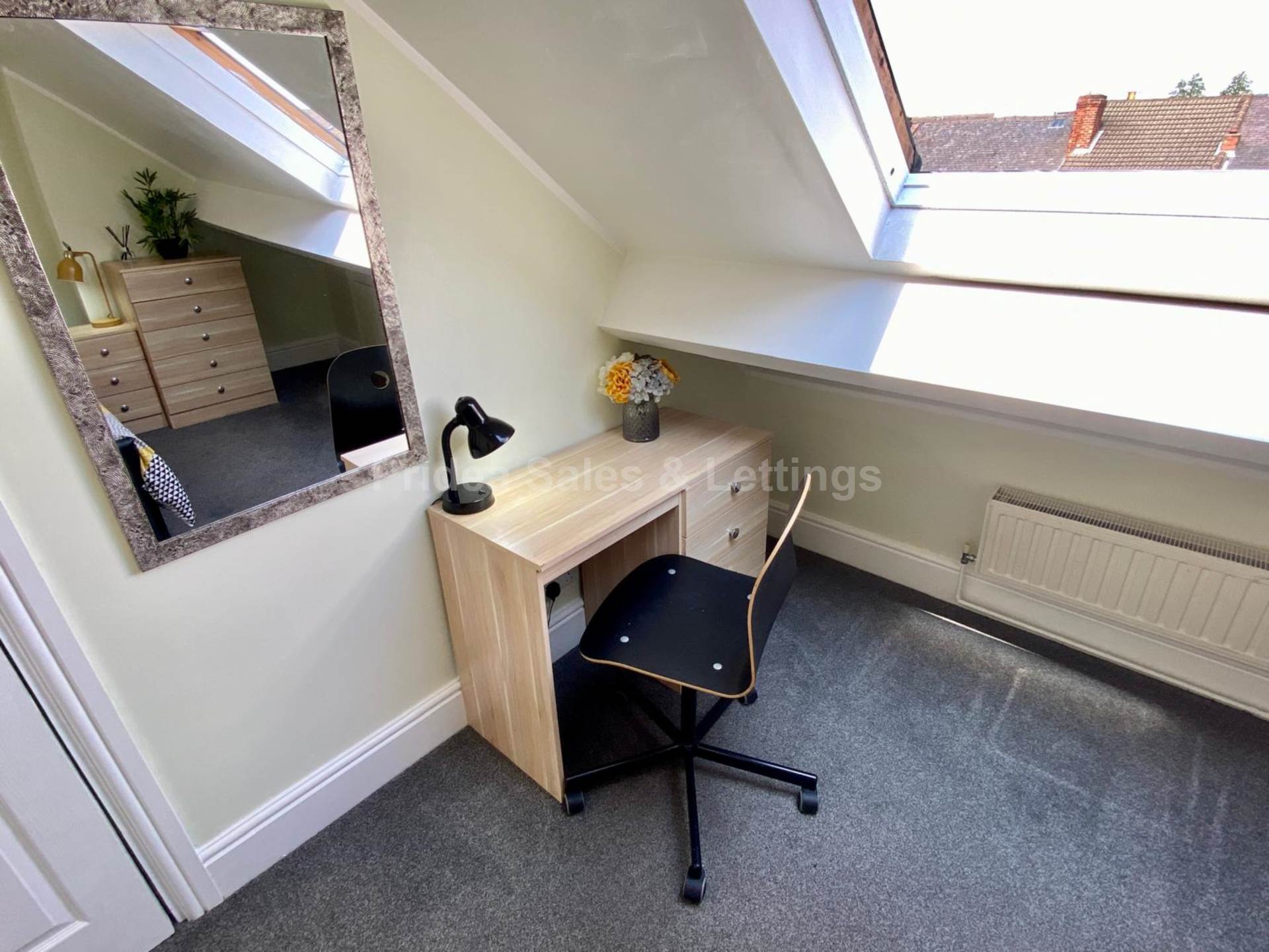Cranwell Street, Image 4