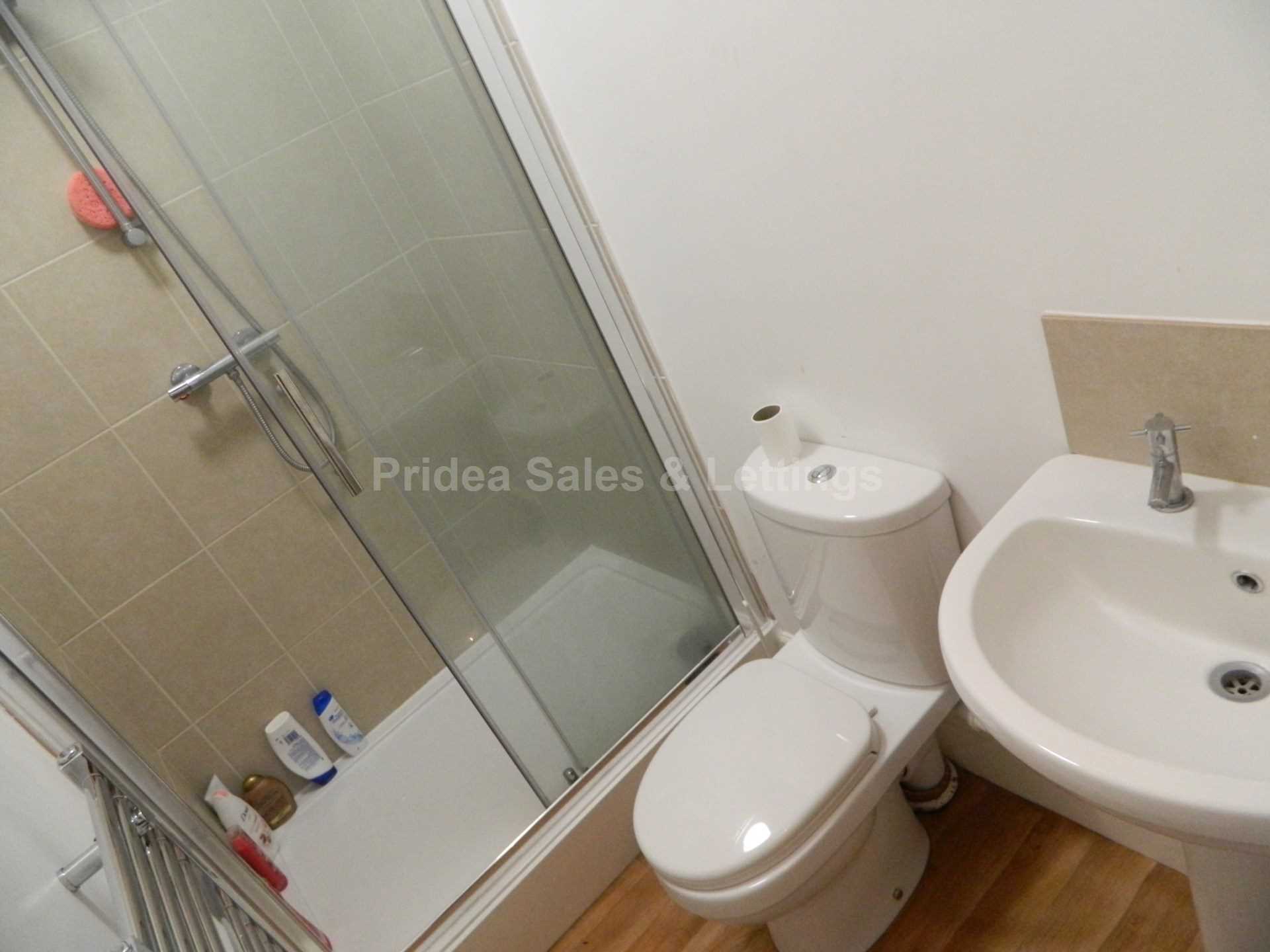 Room 1, Cranwell Street, Image 11