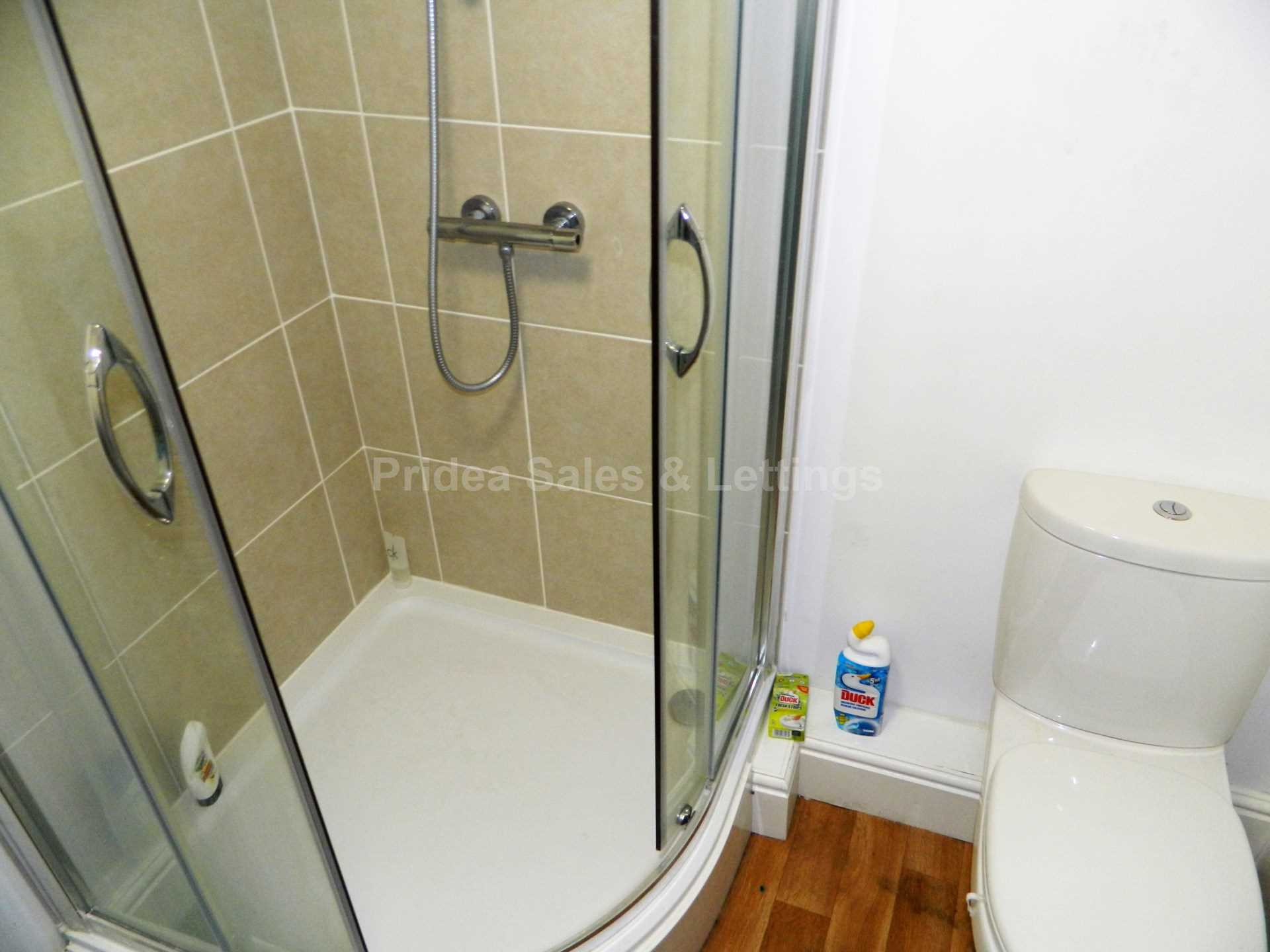 Room 1, Cranwell Street, Image 12