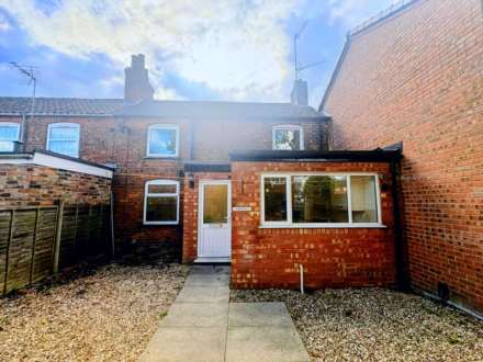 Property For Rent Naam Place, Lincoln