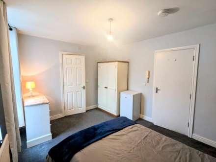 High Street, Lincoln, Image 2