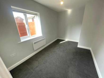 Monson St, Lincoln, Image 4