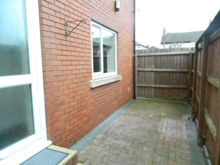 Monson St, Lincoln, Image 6