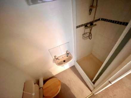 Monson Court, Lincoln, Image 5