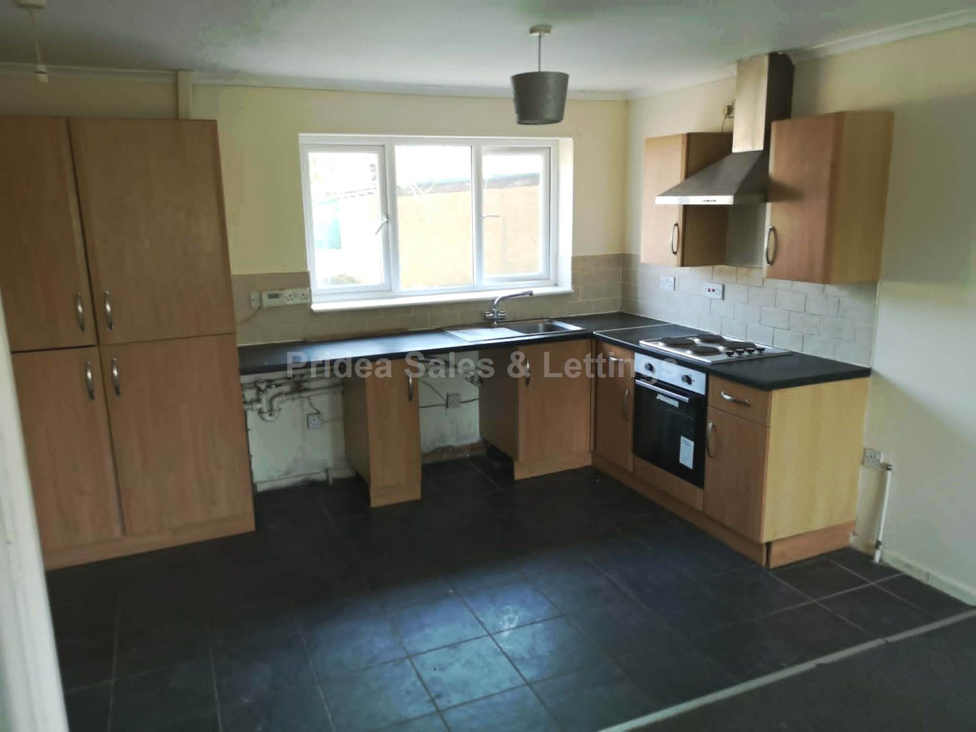 Helmsdale Gardens, Nottingham, Image 2