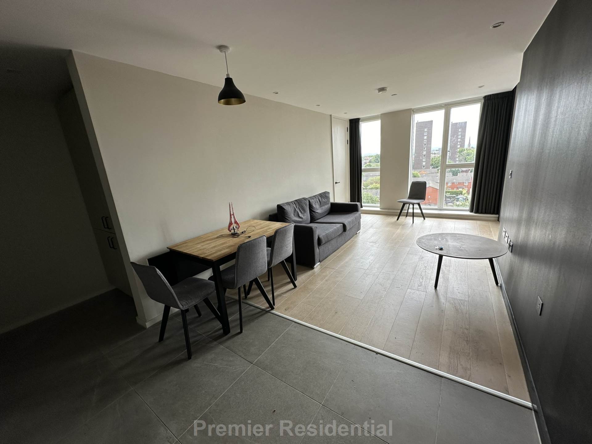 Spinners Way, Manchester, Image 1